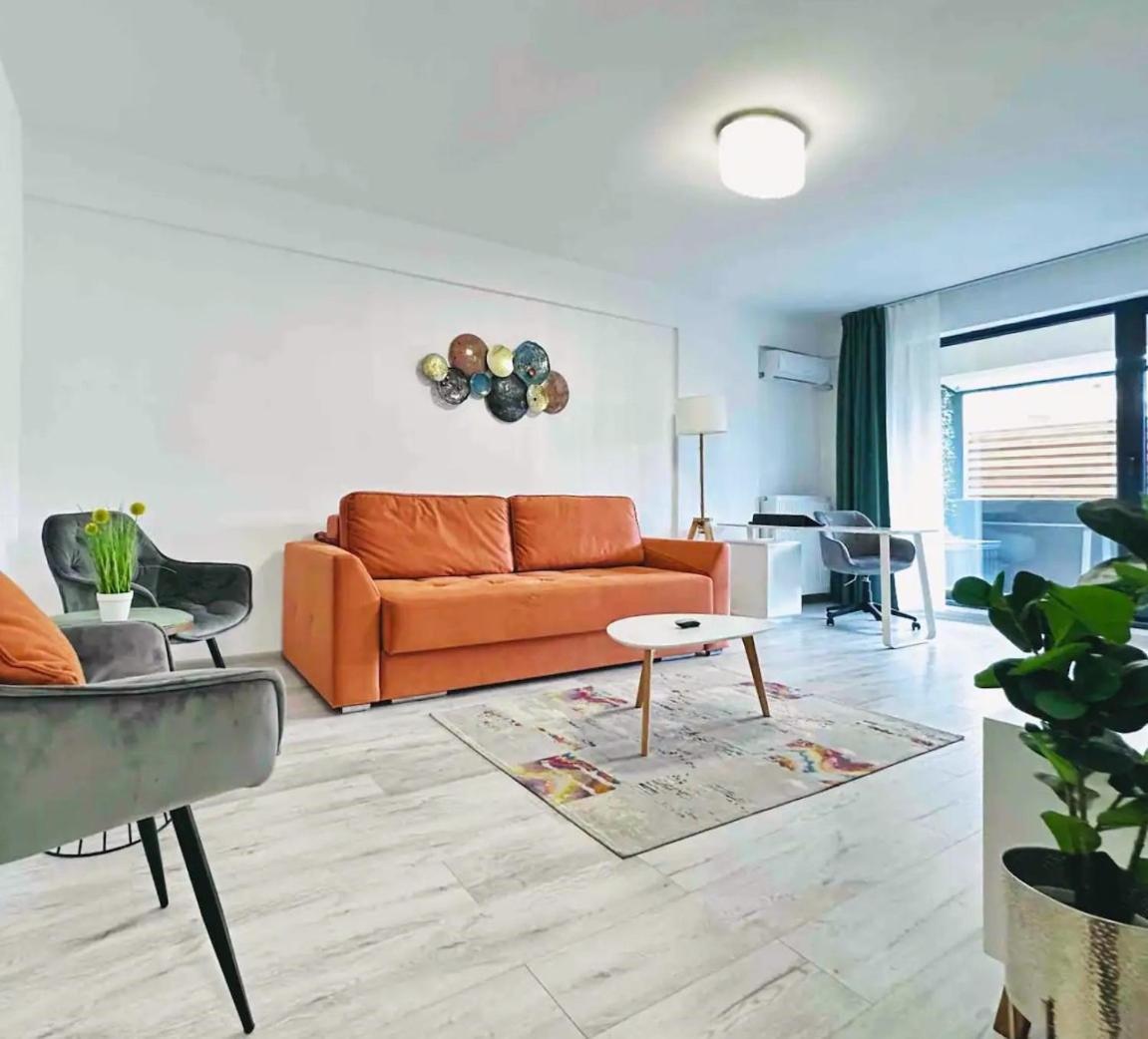 Lazo Two Room- Luxury Apartment Bucharest Exterior photo